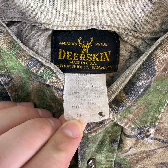 VTG Deerskin Realtree camo hunting gorpcore button up shirt mens Medium - Picture 3 of 5